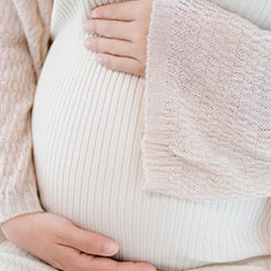 荣耀中🚻国区副总裁、微博🌐助孕机构排行榜账号 @林林-一👨‍👨‍👧‍👦📁